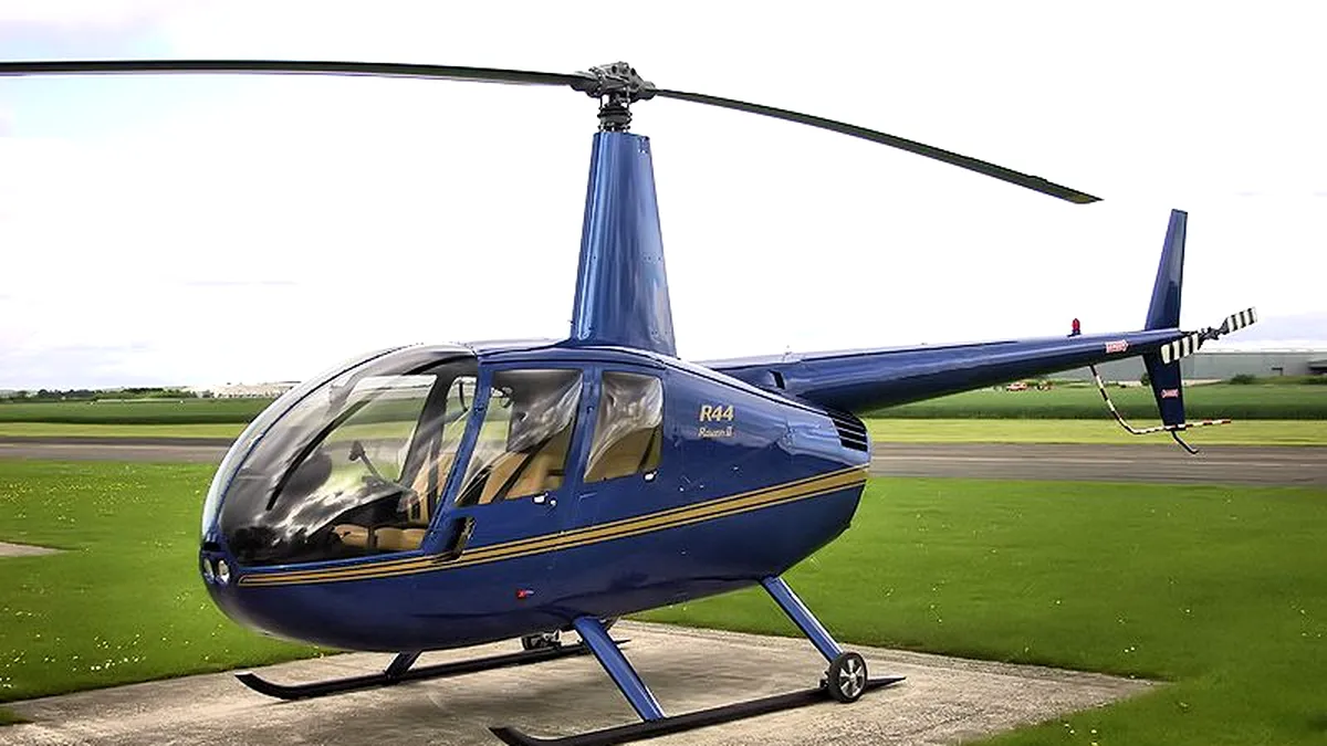 Un primar dintr-o comună fără gaz şi apă, face naveta cu elicopterul. „Este plăcerea mea