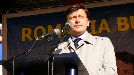 Crin Antonescu la Bacău: „Sunt singurul candidat care a prezentat un program. Putem avea o Românie mai bună, mai bogată, mai demnă!”