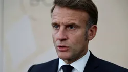 Macron vrea să stea din nou la masa negocierilor cu Putin