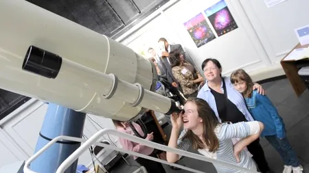 O echipă a Observatorului Astronomic din Galați a obținut locul patru la Concursul european de astronomie „Catch a Star”