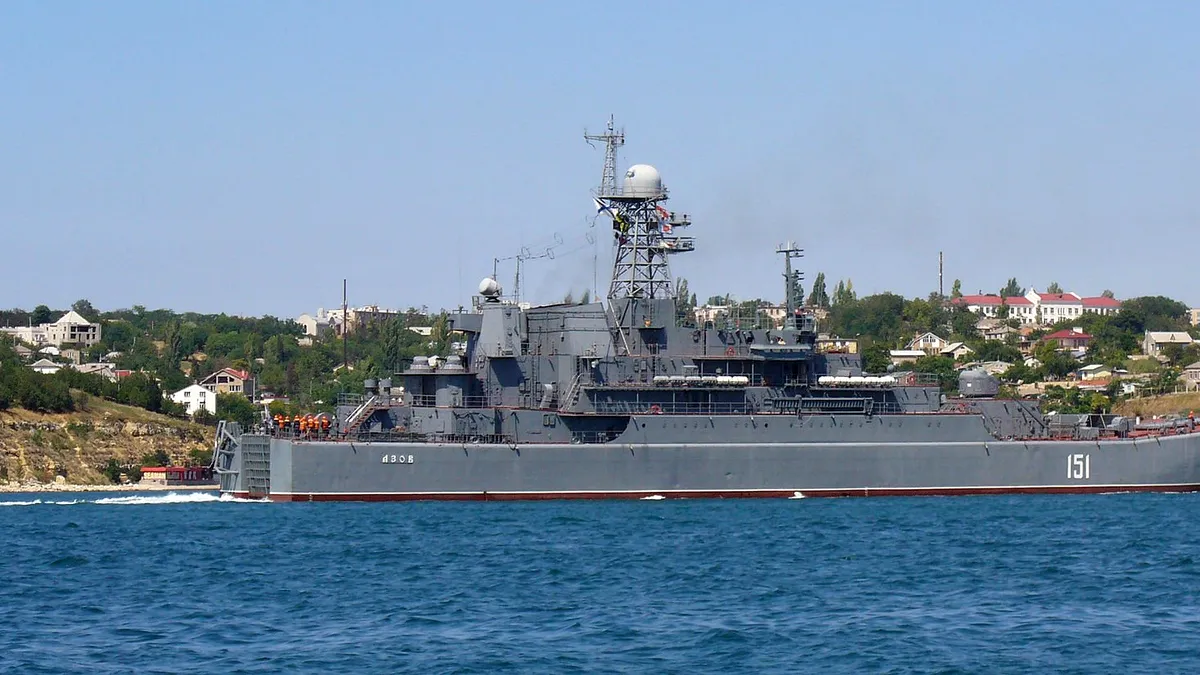 Rusia a adus 15 nave de război în Marea Neagră. Cum justifică prezența lor
