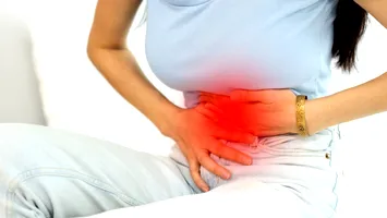 Spitalele din România s-au umplut de pacienți cu afecțiuni digestive severe. Care sunt cele mai frecvente cauze identificate