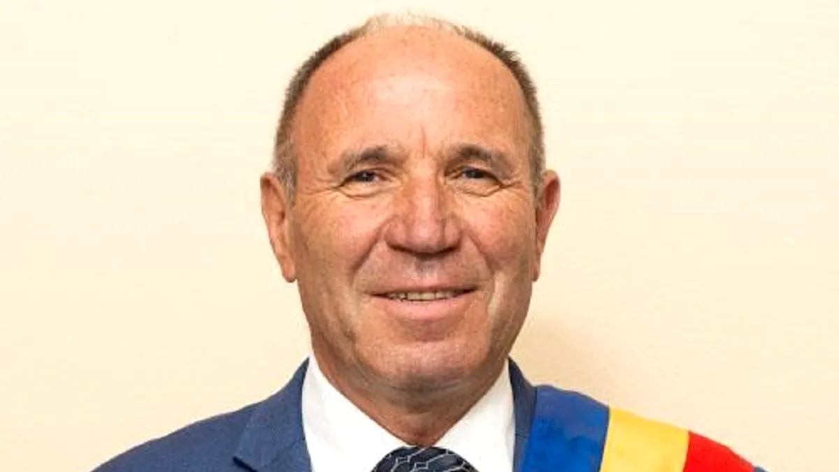 Primarul de la Cornu-Prahova, Cornel Nanu, a luat al nouălea mandat