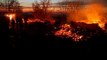 Peste o sută hectare de vegetație uscată, mistuite de flăcări, în județul Constanța