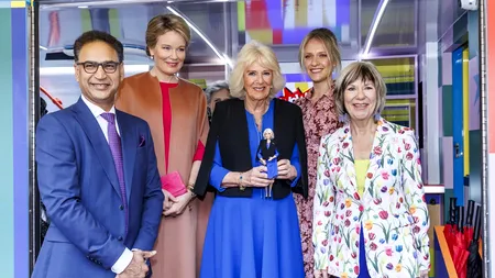 Regina Camilla, omagiată cu o păpușă Barbie unicat