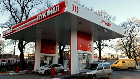 Vicepreşedintele Lukoil crede că Rusia ar trebui să îşi reducă producţia de petrol cu 30%