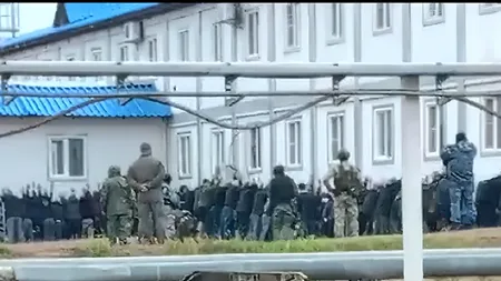 Tulburări în Rusia! Un grup armat a confiscat compania petrolieră Dulisma VIDEO